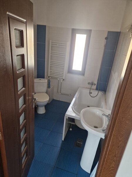 Titan, str. Postasului,