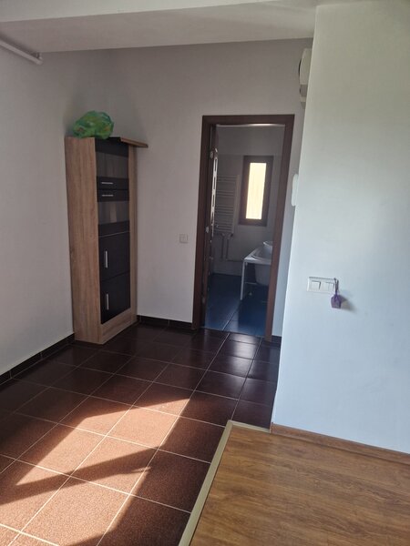 Titan, str. Postasului,